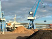 Le navire Hanjin Pioneer à Lorient