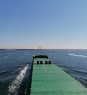 Arrivée du navire Arklow Beach à Lorient